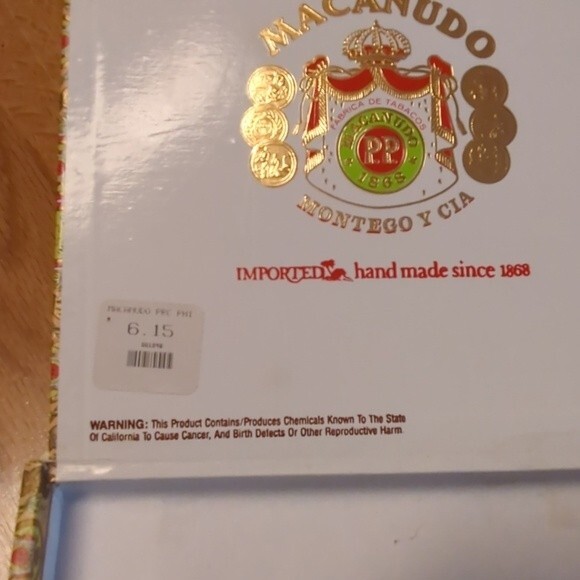 Cigar Box Macanudo Montego y Cia HRH Prince Philip Maduro Empty Wooden - Picture 8 of 8
